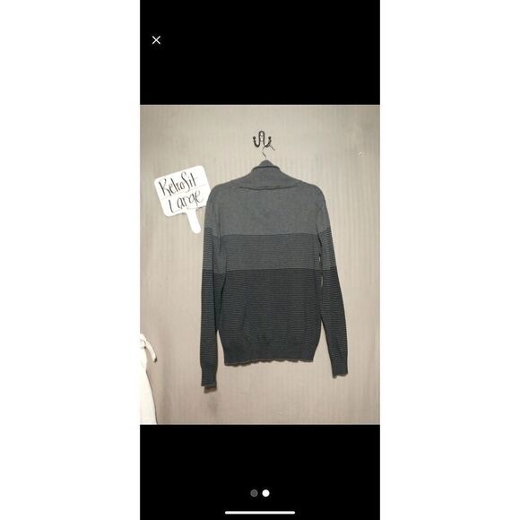 Retro-fit nice grey sweater size large - Picture 2 of 2